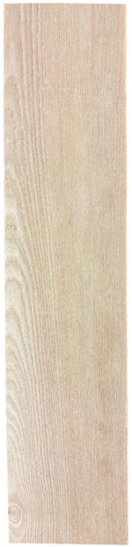 Azulejo de porcelana tipo tabla Native Frassino de aspecto madera 8x48